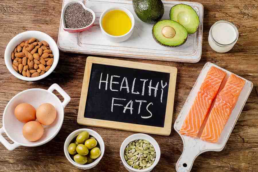 Chất béo giúp cơ thể vận chuyển các vitamin tan trong mỡ Chất béo giúp cơ thể vận chuyển các vitamin tan trong mỡ