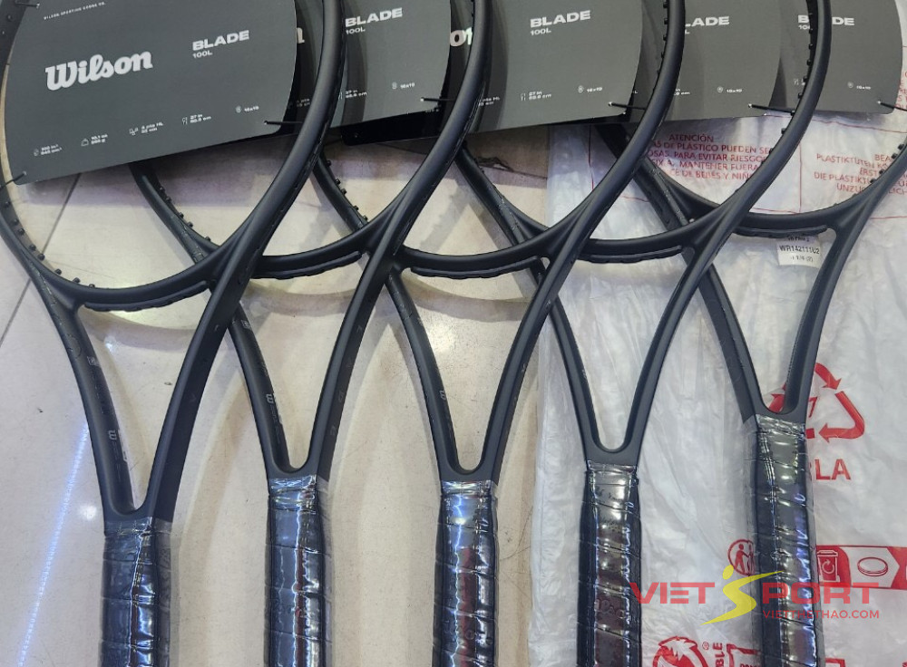 Vợt Tennis Wilson Blade 100UL V8 Noir Limited 265G
