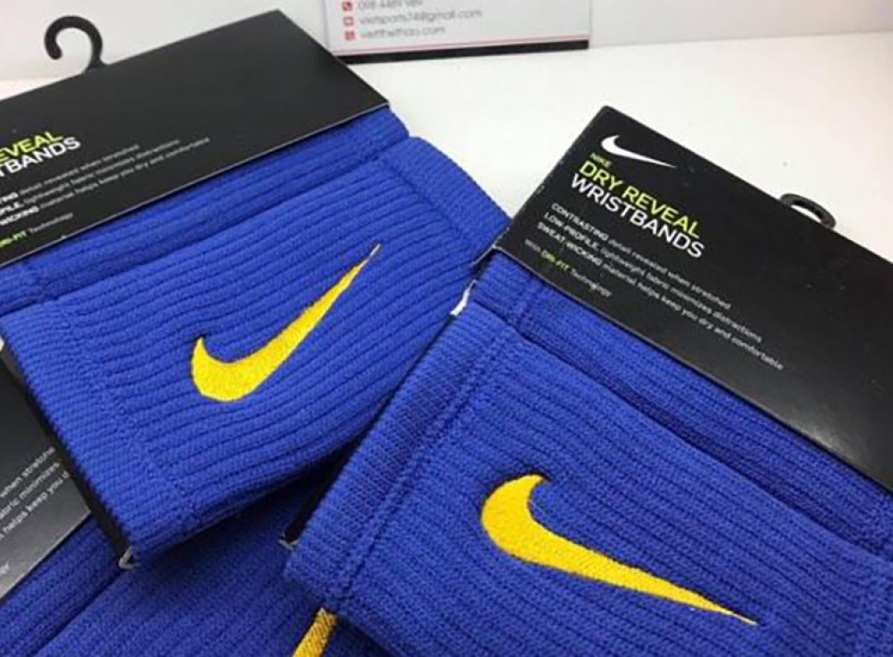 BĂNG TAY CHẶN MỒ HÔI NIKE