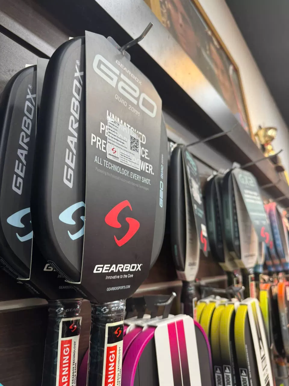 Vợt Pickleball Gearbox Ch&iacute;nh H&atilde;ng &ndash; Lựa Chọn Đẳng Cấp Cho Người Chơi N&acirc;ng Cao Tại VietTheThao.com