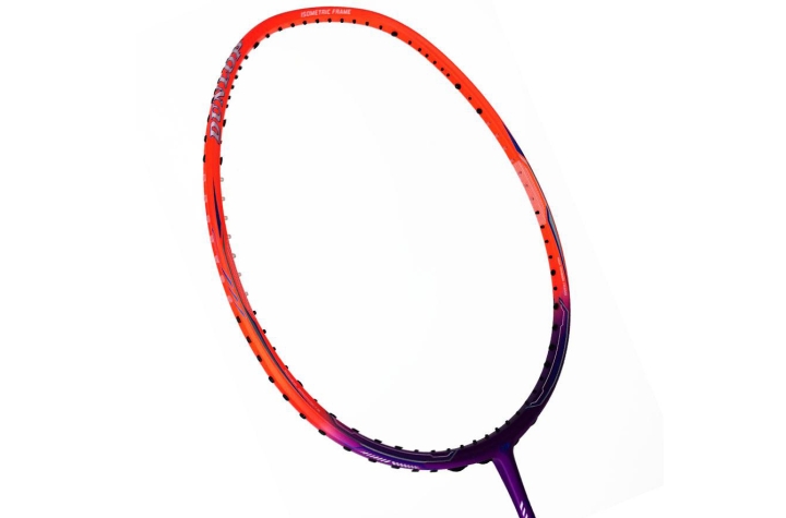 Căng Vợt Cầu Lông Lấy Ngay